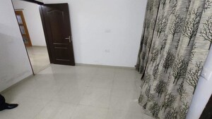 Room in 4 BHK Builder Floor at North Mullanpur – for Sale