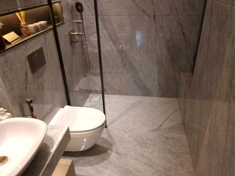 Bathroom, piramal-mahalaxmi 3 Bedroom 1490 Sq.Ft. Apartment In Mahalaxmi Mumbai 9981292