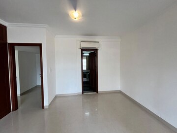 Room in 1 BHK Apartment at DGS Sheetal Tapovan, Malad East – for Rent