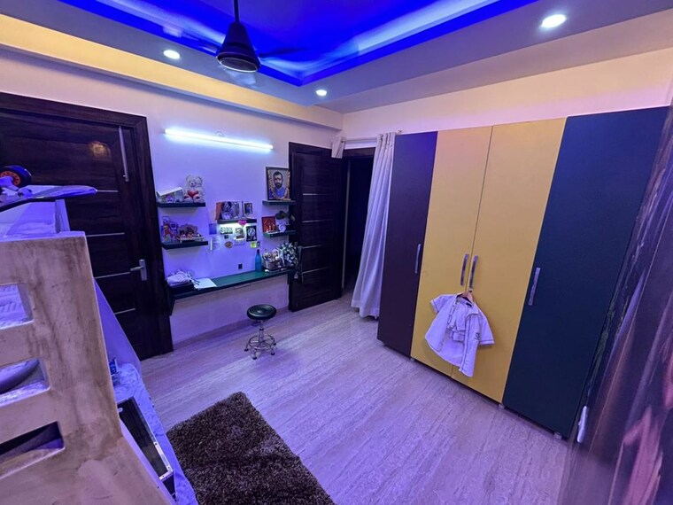 Bedroom, connaught place 3 Bedroom 2210 Sq.Ft. Builder Floor In Connaught Place Delhi 9981497