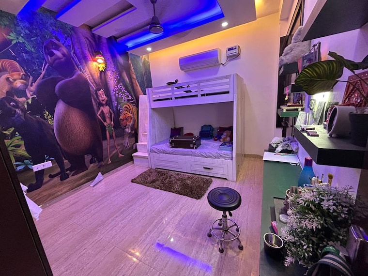 Bedroom, connaught place 3 Bedroom 2210 Sq.Ft. Builder Floor In Connaught Place Delhi 9981500