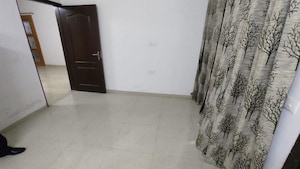 Room in 4 BHK Builder Floor at North Mullanpur – for Sale