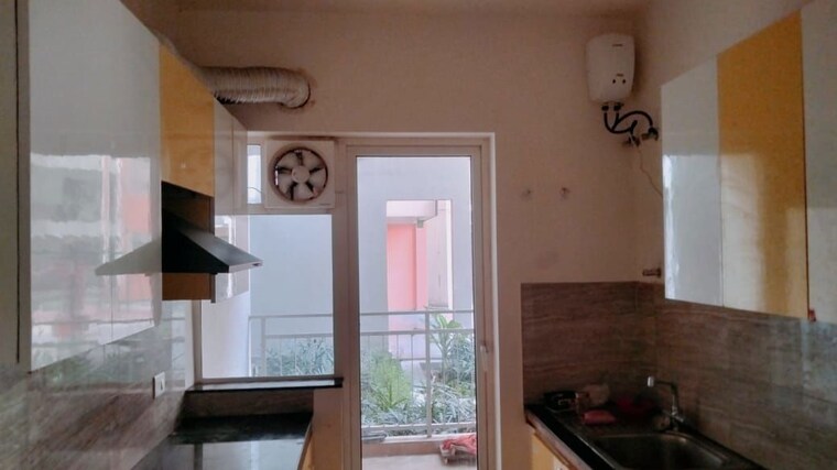 Kitchen, shapoorji-pallonji-joyville-phase-2 3 Bedroom 1857 Sq.Ft. Apartment In Sector 102 Gurgaon 9981476