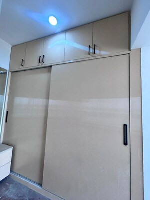 Room in 3 BHK Apartment at Shapoorji Pallonji Joyville Phase 2, Sector 102 – for Rent