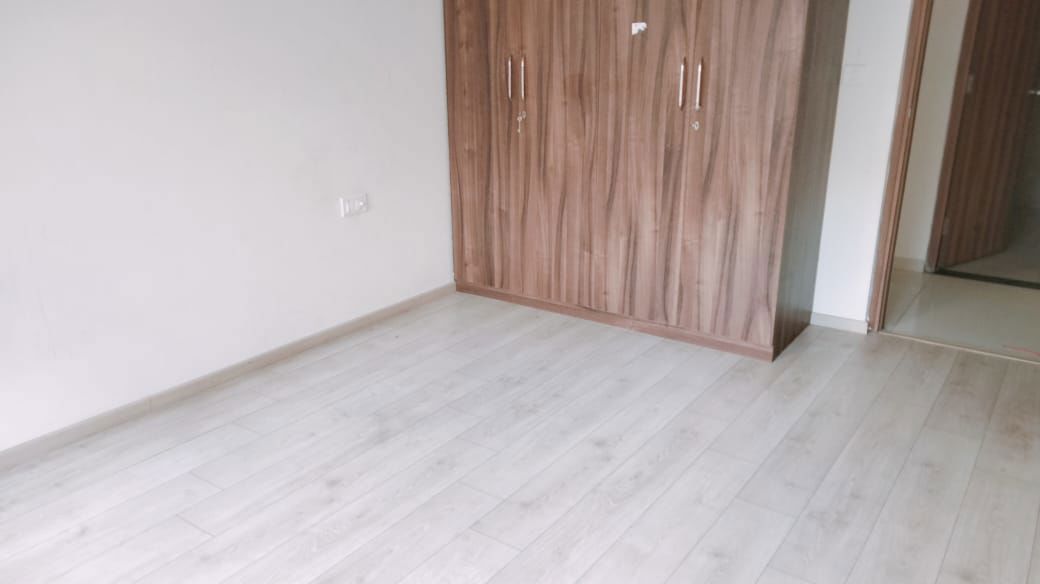 3 BHK Apartment For Rent in Shapoorji Pallonji Joyville Phase 2