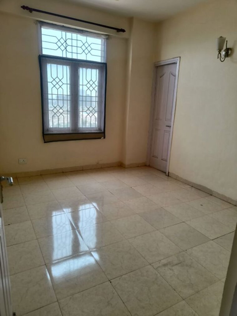 Room, tulip-orange 3 Bedroom 1137 Sq.Ft. Apartment In Sector 70 Gurgaon 9981686