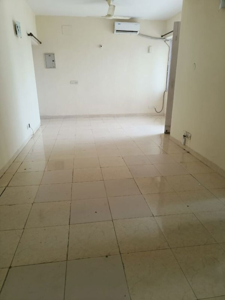 Master Bedroom, tulip-orange 3 Bedroom 1137 Sq.Ft. Apartment In Sector 70 Gurgaon 9981686