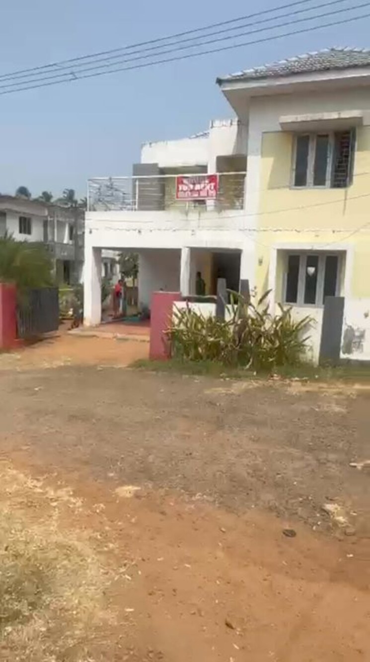 Nearby, ramavarmapuram  2178 Sq.Ft. Plot In Ramavarmapuram Thrissur 9981650