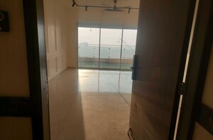 Bathroom in 3 BHK Apartment at Lokhandwala Minerva Mahalaxmi, Mahalaxmi – for Sale