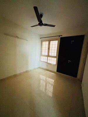Room in 3 BHK Apartment at Tulip White, Sector 69 – for Sale
