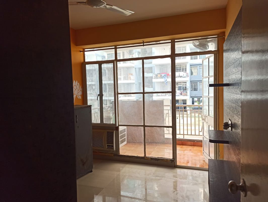 2 BHK Builder Floor For Sale in Zara Aavaas