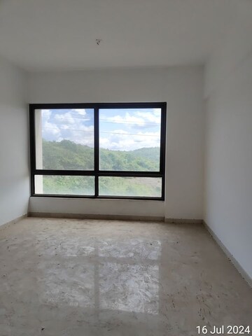 Room in 4 BHK Apartment at Gera Isle Royale, Bavdhan – for Sale