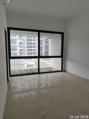 Room in 4 BHK Apartment at Gera Isle Royale, Bavdhan – for Sale