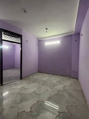 Room in 1 BHK Builder Floor at Saket – for Rent