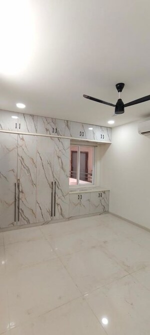 Room in 3 BHK Apartment at Sri Aditya Athena, Shaikpet – for Rent