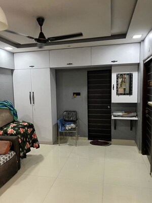 Parking in 1 BHK Apartment at Daga Sofrance, Ghatkopar East – for Rent
