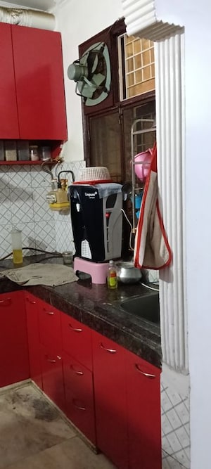 Kitchen in 3 BHK Builder Floor at Swami Vivekanand Enclave, Shalimar Garden – for Sale