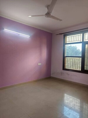 Room in 2 BHK Apartment at Maya Garden City, Lohgarh – for Rent
