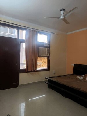 Room in 2 BHK Apartment at Maya Garden City, Lohgarh – for Rent