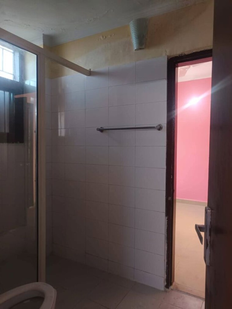 Bathroom, maya-garden-city 2 Bedroom 1100 Sq.Ft. Apartment In Lohgarh Zirakpur 9981890