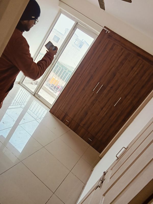 2 BHK + Pooja Room Apartment For Rent in Wave Dream Homes