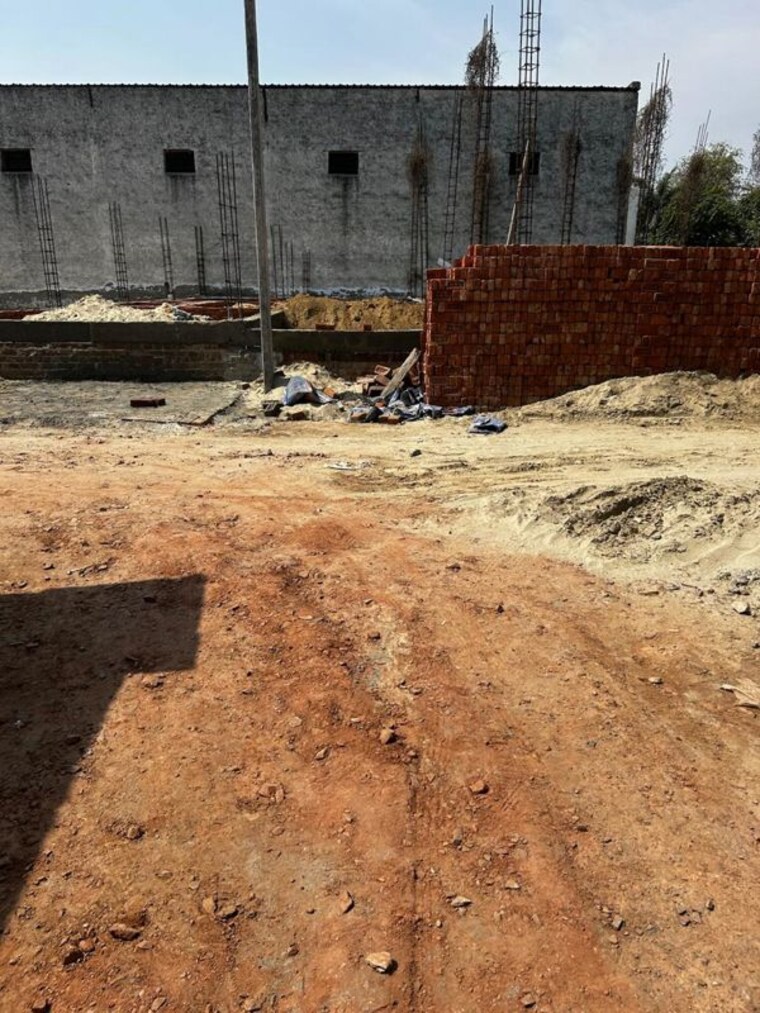 undefined, achheja  95 Sq.Yd. Plot In Achheja Greater Noida 9982484