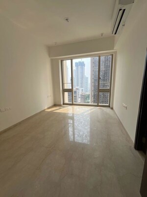 Room in 3 BHK Apartment at Lodha Kiara, Worli – for Sale