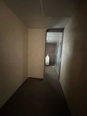 Room in 4 BHK Apartment at Empire Square, Chinchwad – for Sale