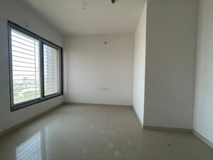 Room in 4 BHK Apartment at Empire Square, Chinchwad – for Sale
