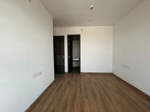 Room in 4 BHK Apartment at Empire Square, Chinchwad – for Sale