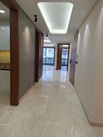 Living Room in 3 BHK Builder Floor at South Extension ii – for Rent