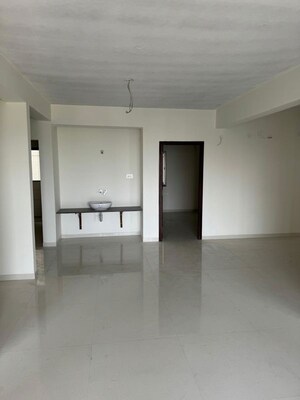 Room in 3 BHK Apartment at Frontline Seven, Gandipet – for Sale