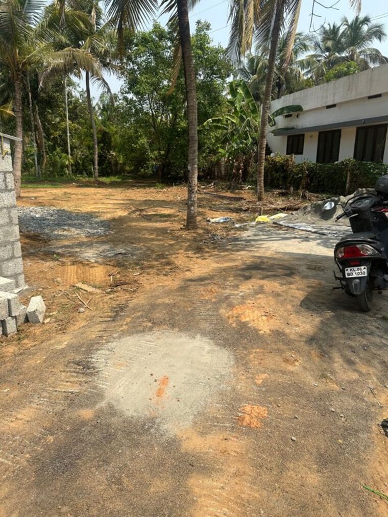 undefined, kolazhy  3594 Sq.Ft. Plot In Kolazhy Thrissur 9982571