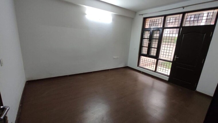 Room, daighar gaon 1 Bedroom 358 Sq.Ft. Builder Floor In Daighar Gaon Thane 9982582