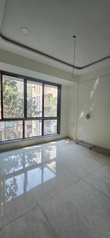 Room in 1 BHK Apartment at Dream Arihant Oasis, Ghatkopar East – for Rent