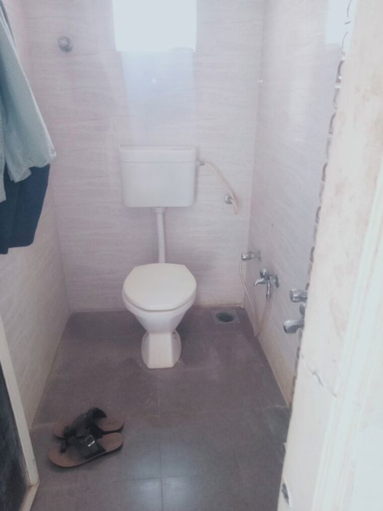 Bathroom, vivanta 1 Bedroom 605 Sq.Ft. Apartment In Anandwalli Nashik 9982971