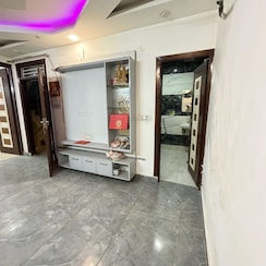 3 BHK + Extra Room Builder Floor For Rent in Dwarka Mor