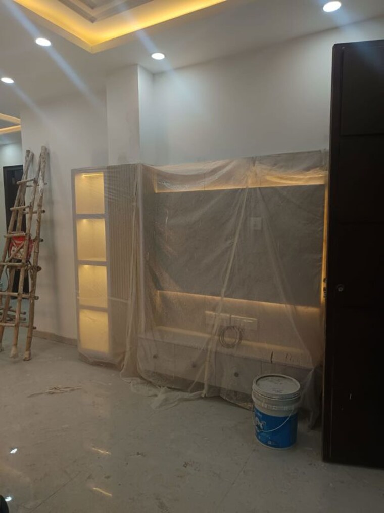 Room, saket 3 Bedroom 1400 Sq.Ft. Builder Floor In Saket Delhi 9983152