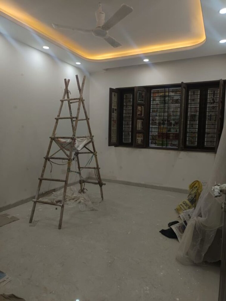Room, saket 3 Bedroom 1400 Sq.Ft. Builder Floor In Saket Delhi 9983152