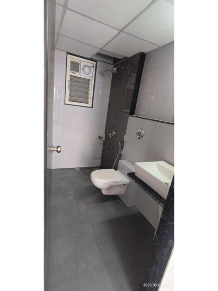 Bathroom, goel-ganga-new-town 1 Bedroom 500 Sq.Ft. Apartment In Dhanori Pune 9983180