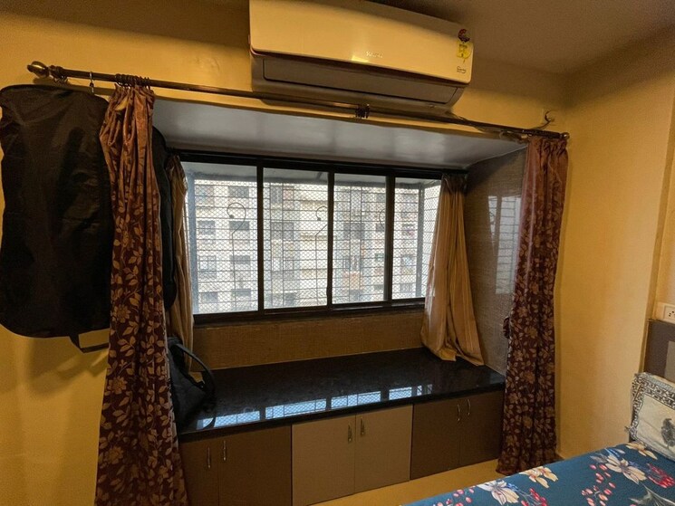 Bedroom, lake-avenue-chs 2 Bedroom 900 Sq.Ft. Apartment In Powai Mumbai 9983297