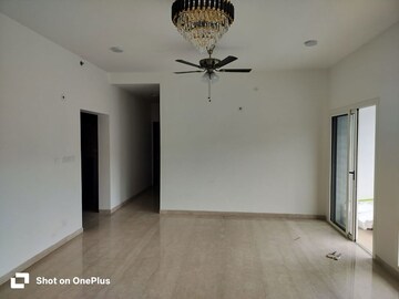 Room in 3 BHK Apartment at Sobha Nesara, Kothrud – for Rent