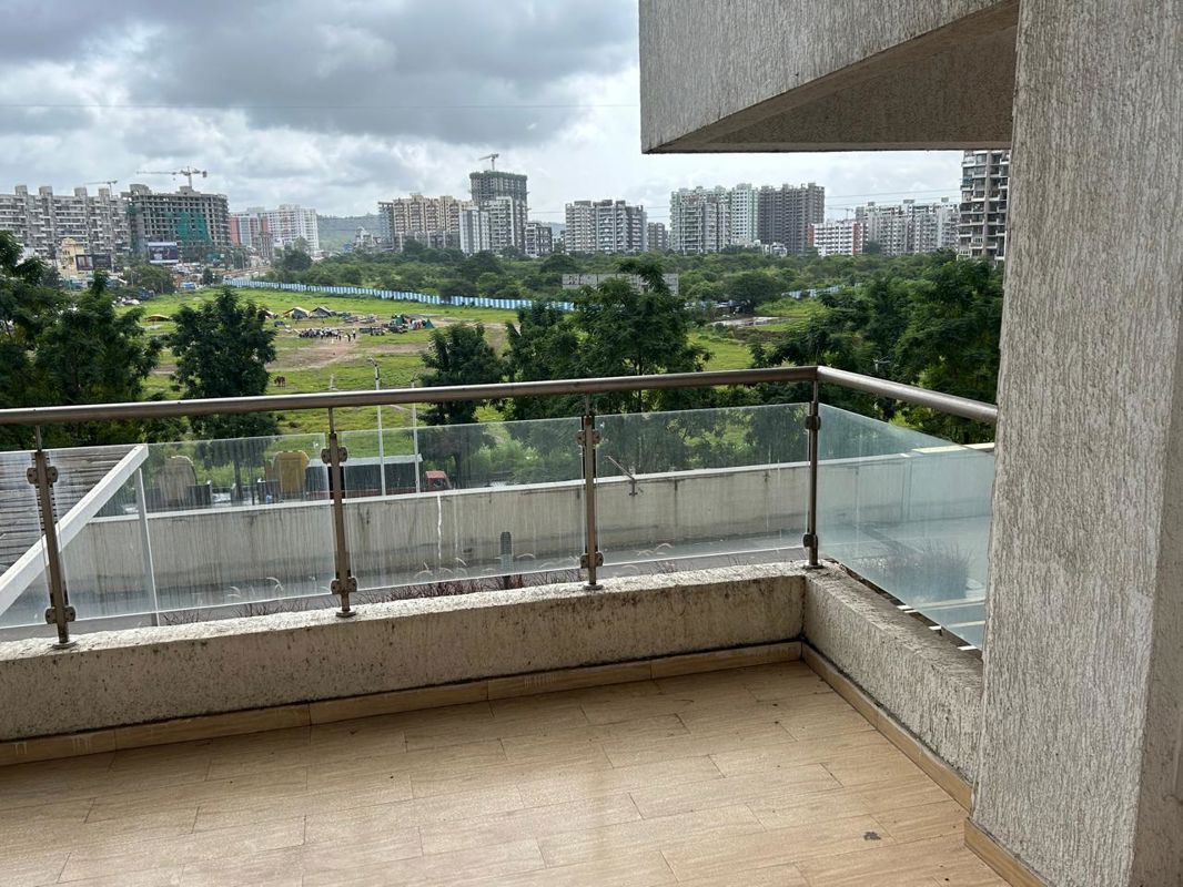 3 BHK + Servant Room Apartment For Rent in Sobha Nesara