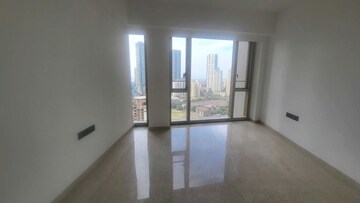 Room in 3 BHK Apartment at Lodha The Park, Worli – for Sale
