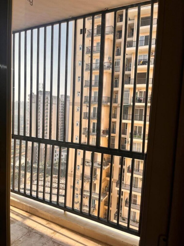 Balcony, gaur-city-2-14th-avenue 2 Bedroom 985 Sq.Ft. Apartment In Sector 16c Greater Noida Greater Noida 9983331