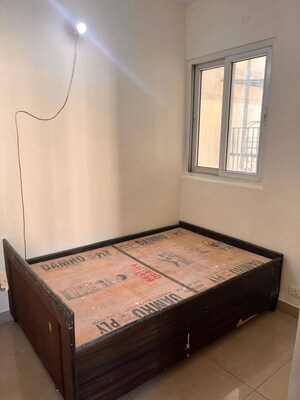 Bedroom in 2 BHK Apartment at Gaur City 2 - 14th Avenue, Sector 16c Greater Noida – for Rent