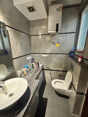 Master Bedroom in 3 BHK Builder Floor at Saket – for Rent