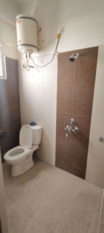 Bathroom in 2 BHK Apartment at SK Residency Kondapur, Kondapur – for Sale