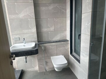 Bathroom in 4 BHK Apartment at Lodha The Park, Worli – for Sale