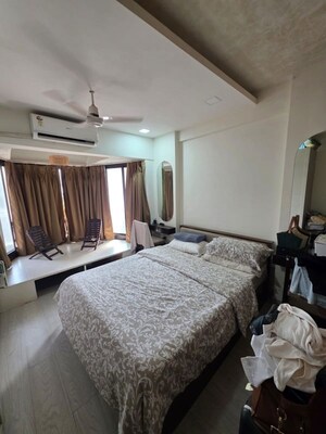 Bedroom in 2 BHK Apartment at Twin Tower CHS Ltd, Andheri East – for Sale